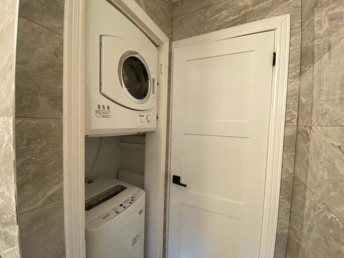 Yonge And Finch Subway !P Cozy & Quiet Private Bdr With Private Bathroom Toronto Exteriör bild